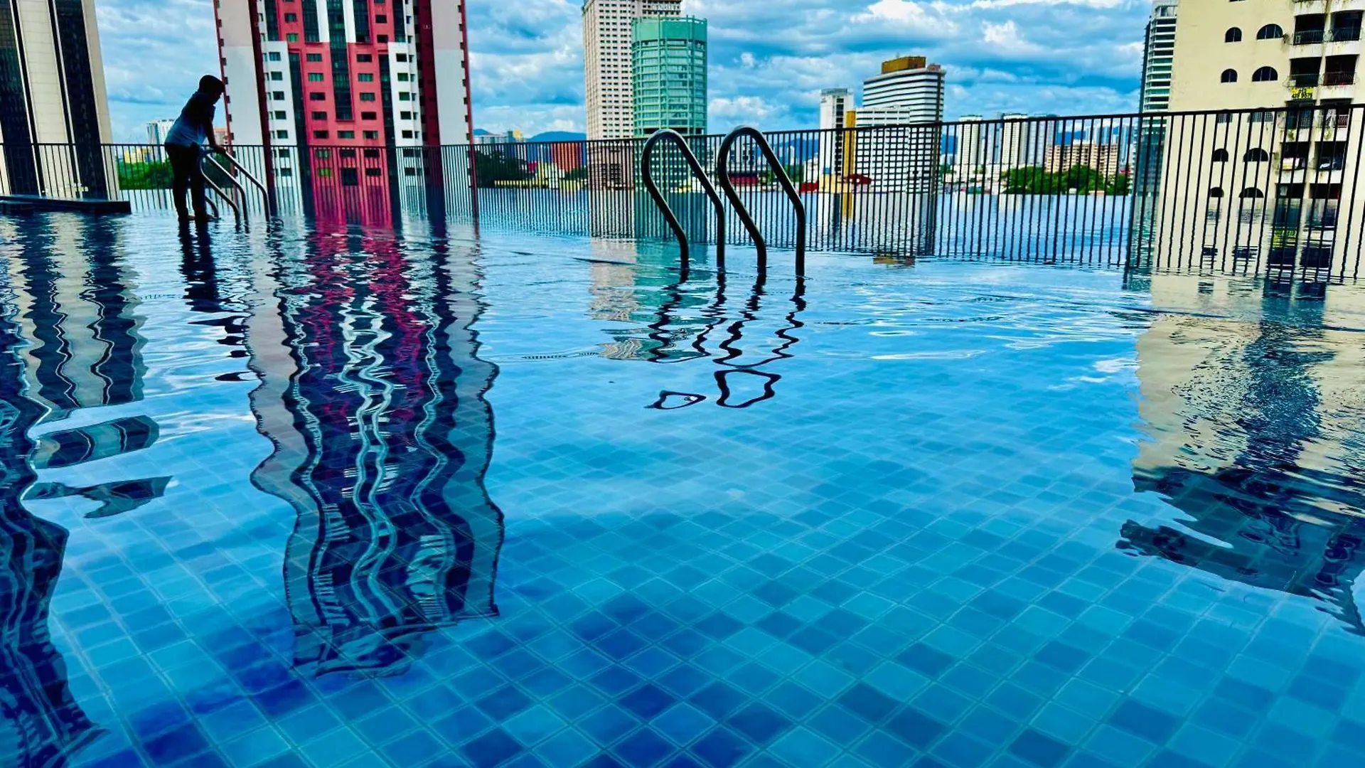 Chamber Suites Kl At Sky World Kuala Lumpur Apartment